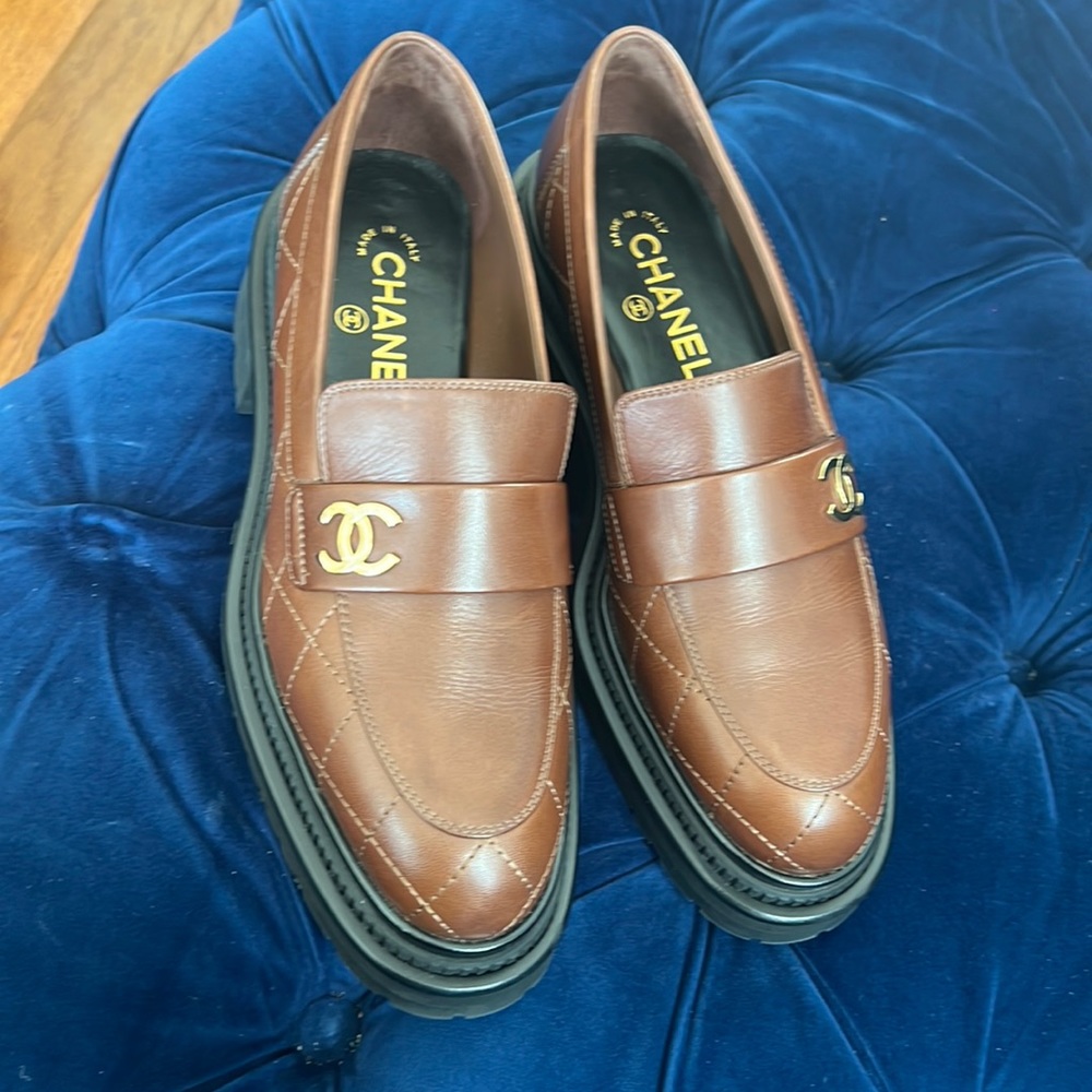 Chanel brown loafers 23A brown size 38